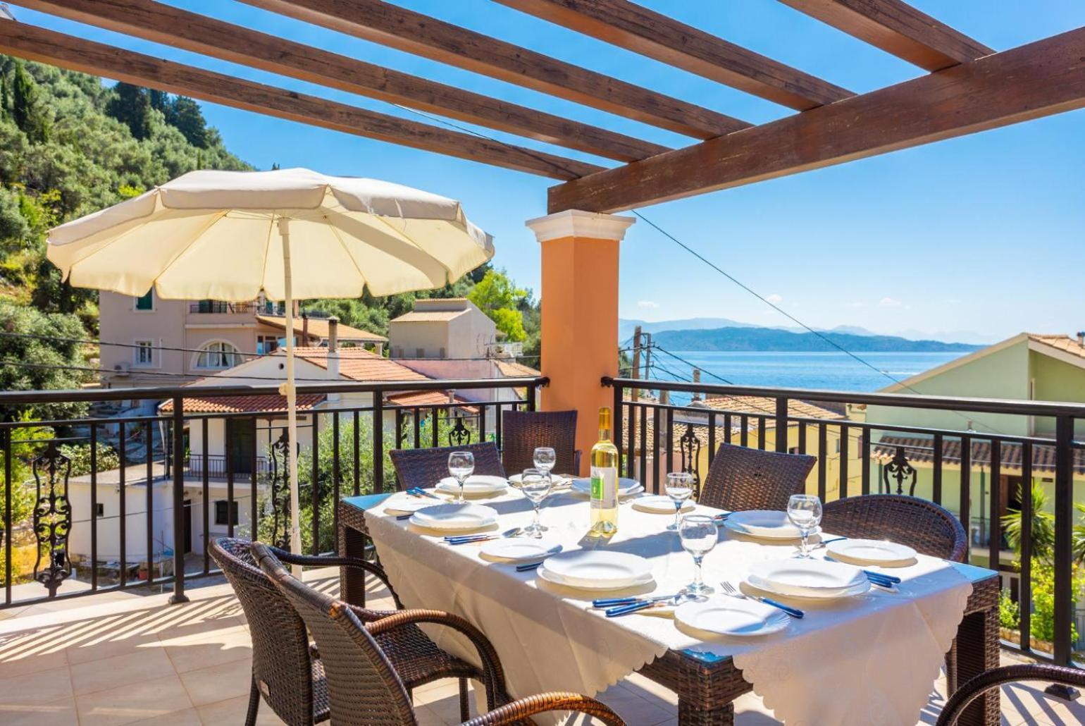 Villa Konstantinos Katávolos エクステリア 写真